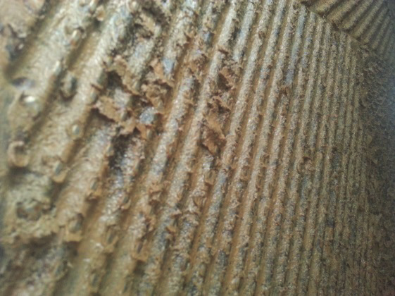 Fat and oil accumulation on plate heat exchanger plates